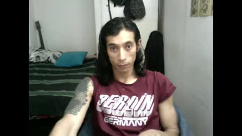 Snapshot of andresdelews chatting on 6, 1, 2026 Delews online show from 6, 1, 2026