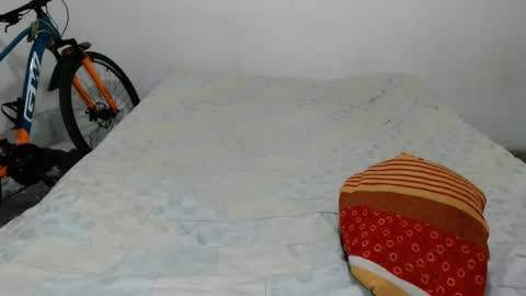 ANDRES online show from 5, 4, 2026