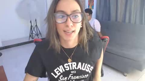 Isa  --------- online show from 21, 9, 2025