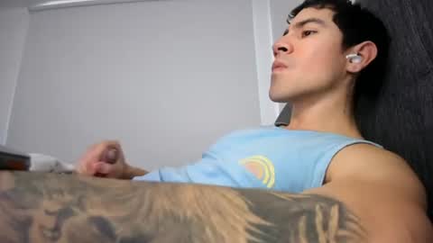 Snapshot of andresjuan92 chatting on 21, 7, 2026 onlyfanscallmegotter online show from 21, 7, 2026