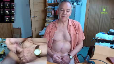 Snapshot of andrew_9999 chatting on 1, 11, 2025 Andrew online show from 1, 11, 2025