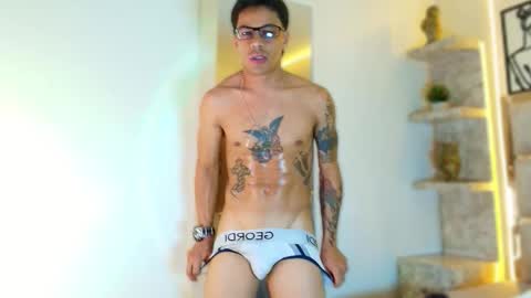 andrew_haalls online show from 20, 12, 2025