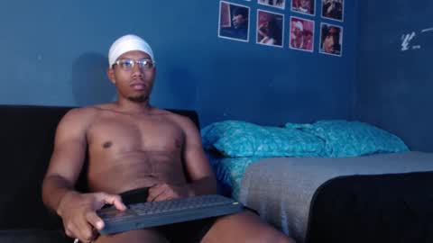 Snapshot of andrew_hoult chatting on 25, 1, 2025 Andrew online show from 25, 1, 2025