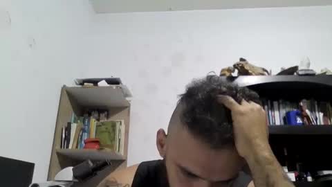 Snapshot of andrew_jaay chatting on 2, 11, 2025 andrew_jaay online show from 2, 11, 2025