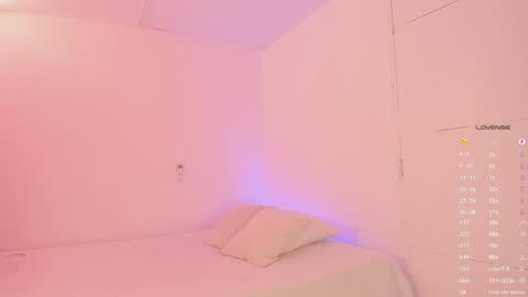 Snapshot of andrew_luxo chatting on 6, 12, 2024 andrew_luxo online show from 6, 12, 2024