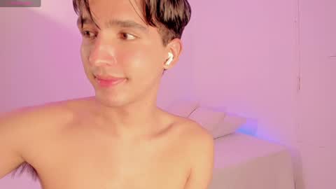 Snapshot of andrew_luxo chatting on 8, 12, 2024 andrew_luxo online show from 8, 12, 2024