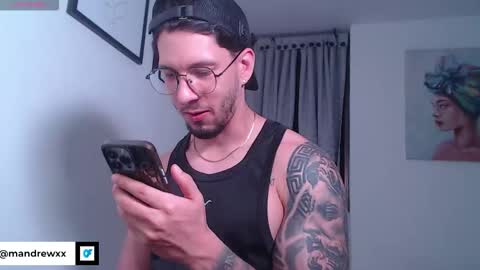 Andrew Mathwes online show from 2, 12, 2025