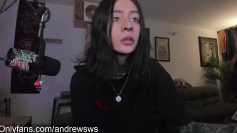 andrew_round online show from 3, 12, 2025