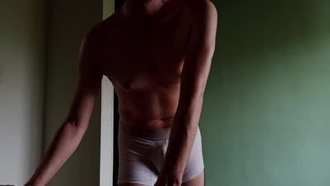 Snapshot of andrewmature chatting on 25, 4, 2026 andrewmature online show from 25, 4, 2026