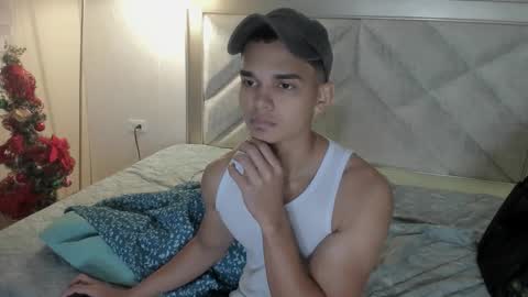 Snapshot of andrewrush_ chatting on 30, 11, 2025 andrewrush_ online show from 30, 11, 2025