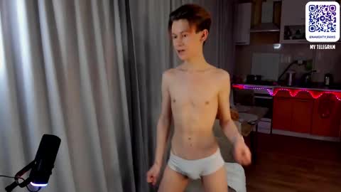 Snapshot of andrewwcarter2 chatting on 15, 2, 2025 Andrew online show from 15, 2, 2025