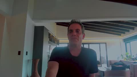 Snapshot of andy0pandi chatting on 5, 3, 2025 Andrew online show from 5, 3, 2025