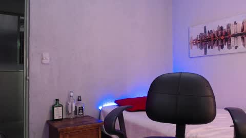 Snapshot of andy_bapho chatting on 12, 1, 2025 ANDY online show from 12, 1, 2025
