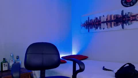 Snapshot of andy_bapho chatting on 15, 1, 2025 ANDY online show from 15, 1, 2025
