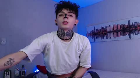 Snapshot of andy_bapho chatting on 17, 1, 2025 ANDY online show from 17, 1, 2025
