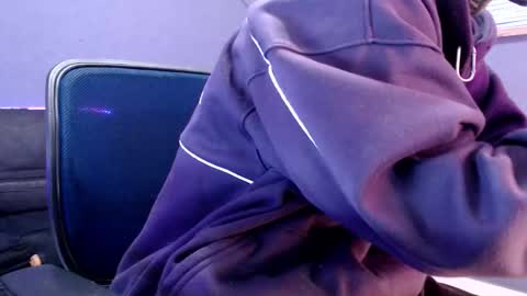 Snapshot of andy_bapho chatting on 1, 10, 2025 ANDY online show from 1, 10, 2025