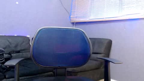 Snapshot of andy_bapho chatting on 4, 10, 2025 ANDY online show from 4, 10, 2025