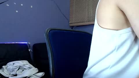 Snapshot of andy_bapho chatting on 9, 10, 2025 ANDY online show from 9, 10, 2025
