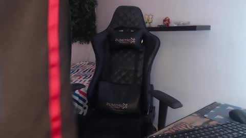 andy_dan1 online show from 3, 12, 2024