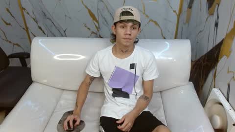 andy_dan1 online show from 28, 3, 2026