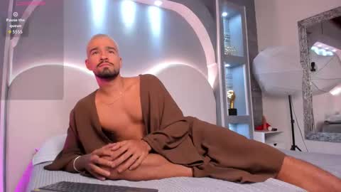 Snapshot of andy_legrand chatting on 16, 3, 2026 andy_legrand online show from 16, 3, 2026