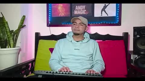 Snapshot of andy_magic_ chatting on 22, 11, 2025 andy_magic_ online show from 22, 11, 2025