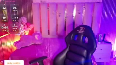 Snapshot of andy_tay1 chatting on 8, 11, 2025 Andy tay online show from 8, 11, 2025