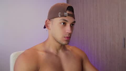 Snapshot of andy_weld chatting on 26, 9, 2025 my onlyfans online show from 26, 9, 2025