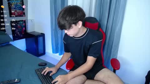 Snapshot of andyboy_19 chatting on 10, 12, 2024 andy online show from 10, 12, 2024