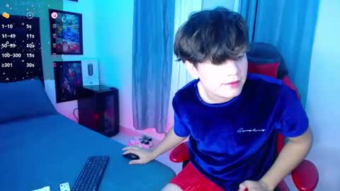 Snapshot of andyboy_19 chatting on 19, 1, 2025 andy online show from 19, 1, 2025