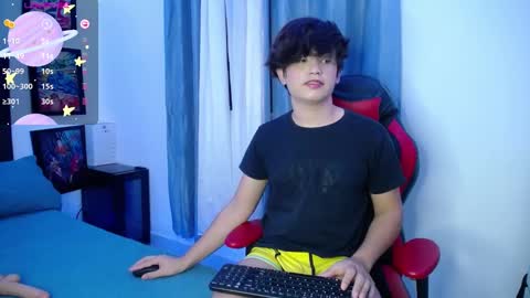 Snapshot of andyboy_19 chatting on 27, 2, 2025 andy online show from 27, 2, 2025