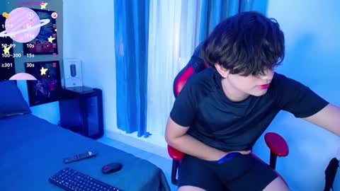 Snapshot of andyboy_19 chatting on 5, 3, 2025 andy online show from 5, 3, 2025