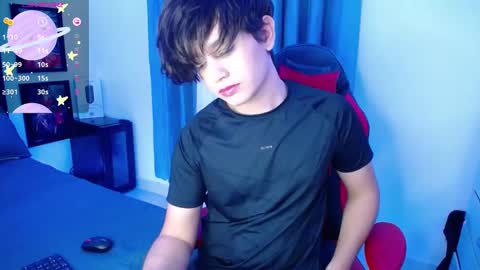 Snapshot of andyboy_19 chatting on 6, 3, 2025 andy online show from 6, 3, 2025