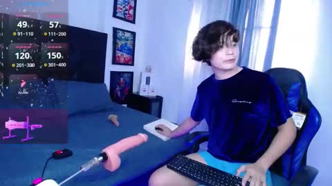 Snapshot of andyboy_19 chatting on 22, 10, 2025 andy online show from 22, 10, 2025