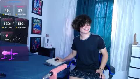 Snapshot of andyboy_19 chatting on 19, 11, 2025 andy online show from 19, 11, 2025