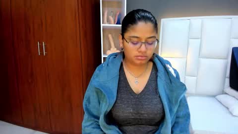 Snapshot of andyel2017 chatting on 19, 12, 2025 Andy D online show from 19, 12, 2025