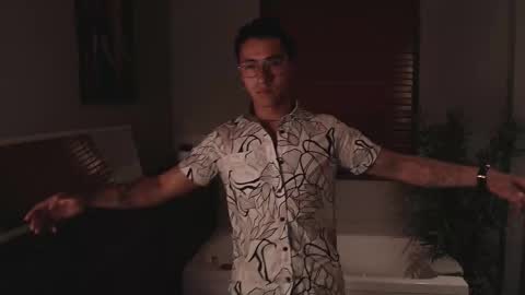 Andy Joy  online show from 17, 11, 2025