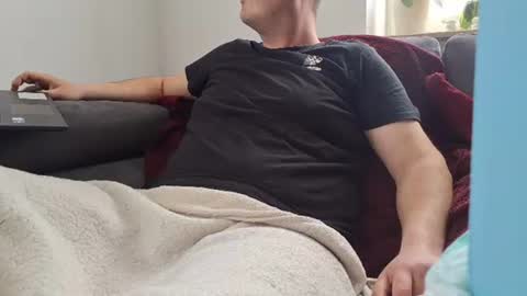 ShortyfromS online show from 4, 3, 2025