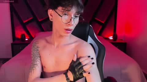 Andy online show from 10, 3, 2026