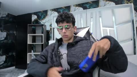 andyxibrat online show from 17, 4, 2026