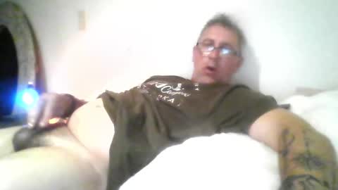 Snapshot of andyyyyyy35 chatting on 11, 9, 2025 andyyyyyy35 online show from 11, 9, 2025