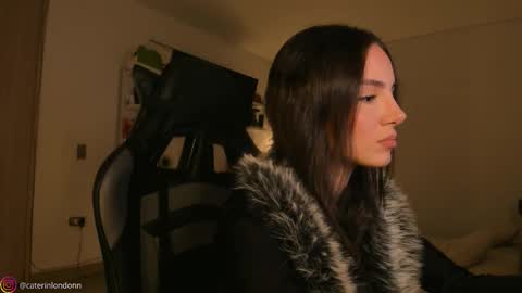 Snapshot of anelisse_ chatting on 28, 10, 2025 online show from 28, 10, 2025