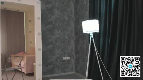 Snapshot of anellyball_ chatting on 20, 7, 2026 Anelly online show from 20, 7, 2026