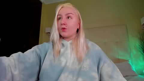 Snapshot of anet_dream chatting on 29, 11, 2025 Anet Dream online show from 29, 11, 2025