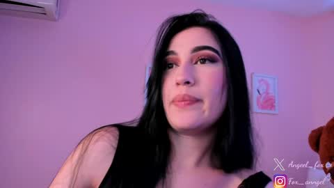 Snapshot of angeel_fox chatting on 4, 5, 2026 Angel online show from 4, 5, 2026