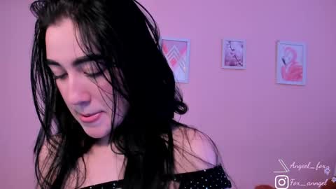 Snapshot of angeel_fox chatting on 9, 5, 2026 Angel online show from 9, 5, 2026