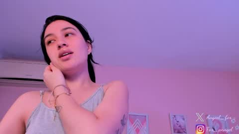 Snapshot of angeel_fox chatting on 12, 5, 2026 Angel online show from 12, 5, 2026