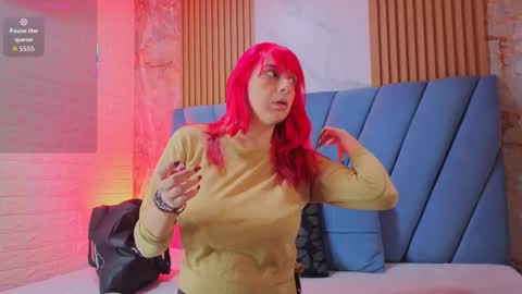 angel__red_ online show from 23, 11, 2025