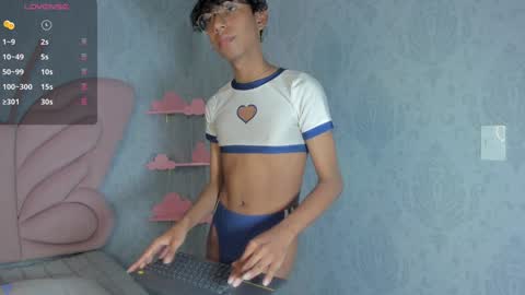 Snapshot of angel__sweet18 chatting on 9, 2, 2025 online show from 9, 2, 2025