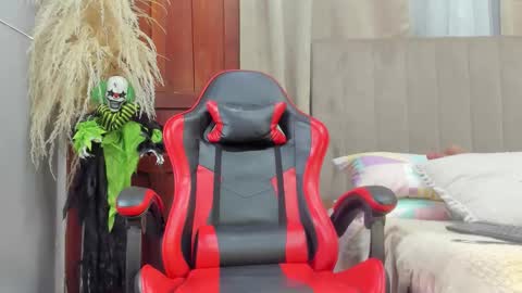 Snapshot of angel_adamx chatting on 20, 10, 2025 Angel online show from 20, 10, 2025